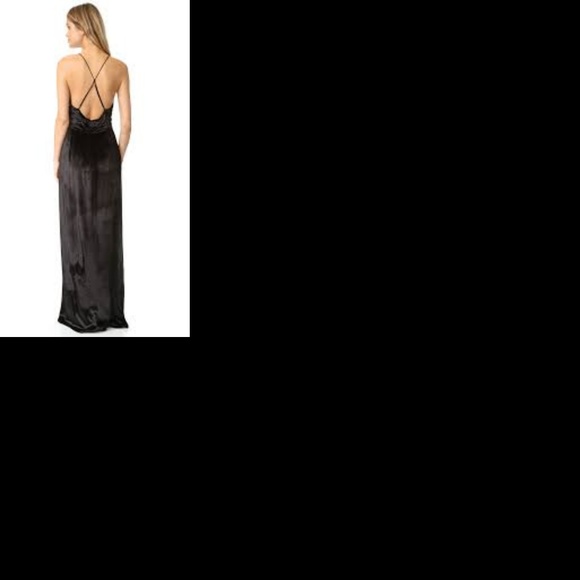 BNWT SASKIA VELVET GOWN - Picture 4 of 6